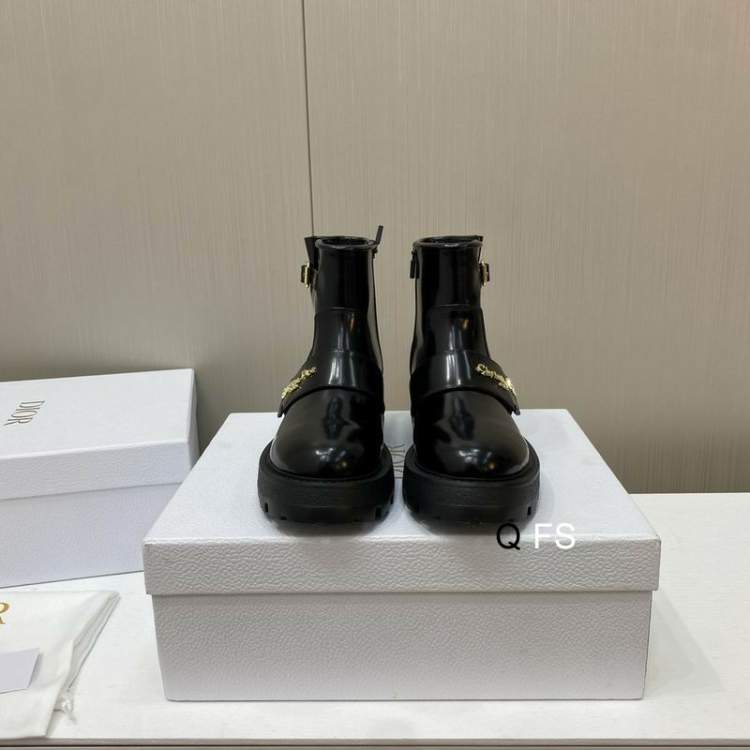 Picture of Dior Shoes _SKUDiorsz35-40NW12063512